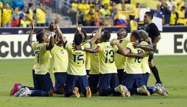 Ecuador gana a Costa Rica y ya piensa en eliminatorias